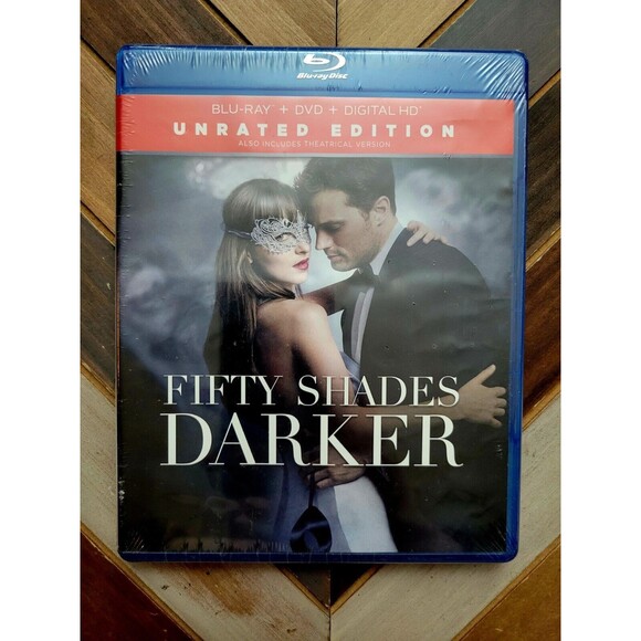 Fifty Shades Darker Unrated (Blu-ray/DVD/Digital 2017) Ultraviolet HD NEW SEALED - Picture 1 of 2